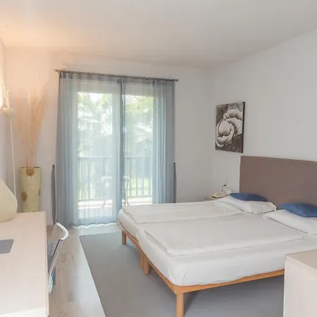 Hotel Club Olivi - Tennis Center 3*