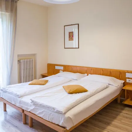 Club Olivi - Tennis Center 3* Malcesine